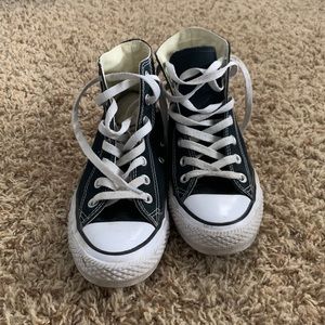 Black high top converse